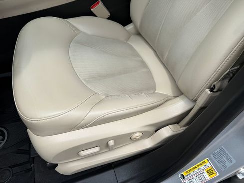 Used 2019 Buick Envision Preferred FWD image 24