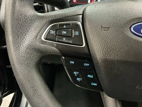 Used 2021 Ford EcoSport SE FWD image 25