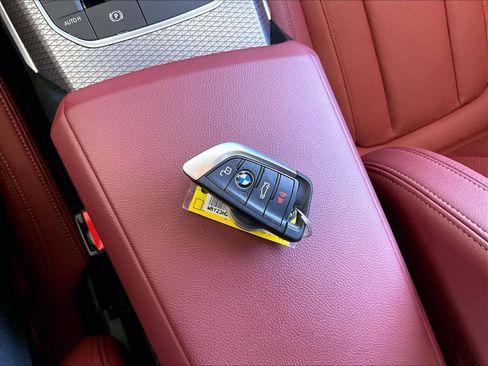 Certified 2025 BMW i4 eDrive40 RWD image 14
