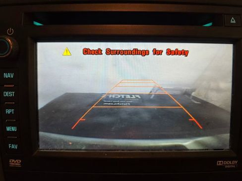 Used 2013 GMC Yukon XL SLT w/ Regional Value Package image 23