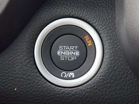 New 2026 RAM 1500 Big Horn AWD/4WD image 14