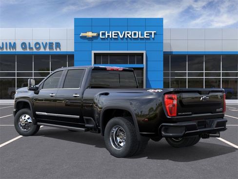 New 2026 Chevrolet Silverado 3500 High Country w/ High Country Premium Package image 3