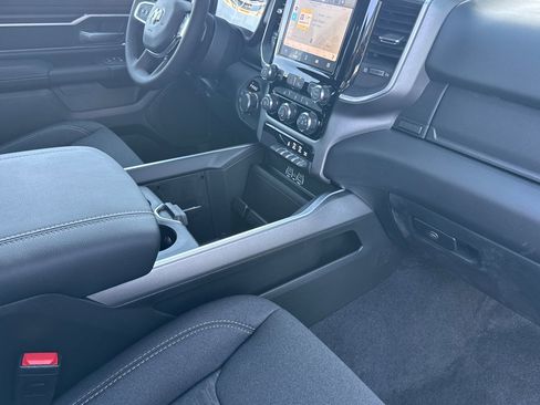 New 2026 RAM 1500 4x4 Crew Cab image 14