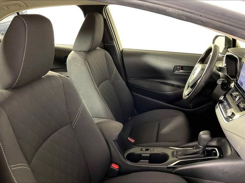 Used 2024 Toyota Corolla LE FWD image 6