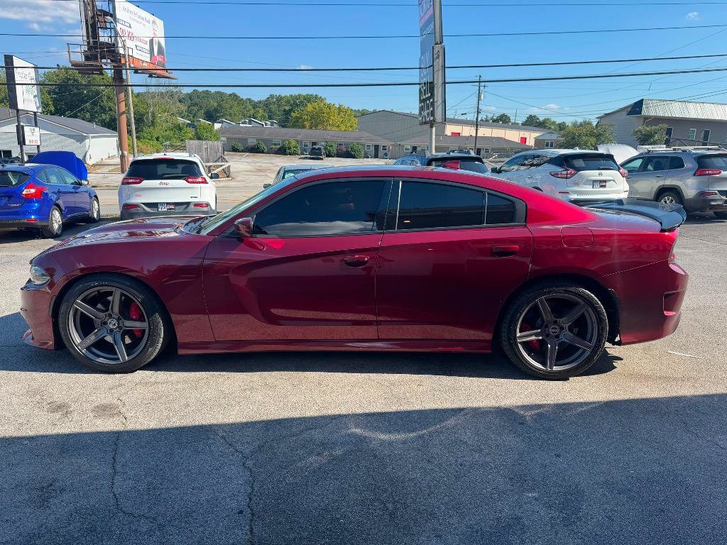 Used 2017 Dodge Charger R/T Scat Pack w/ Technology Group RWD image 4