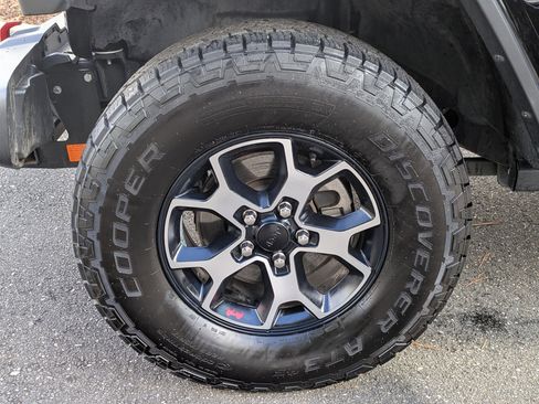 Used 2019 Jeep Wrangler Unlimited Rubicon image 26