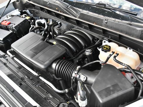 Used 2024 GMC Sierra 1500 SLT image 50