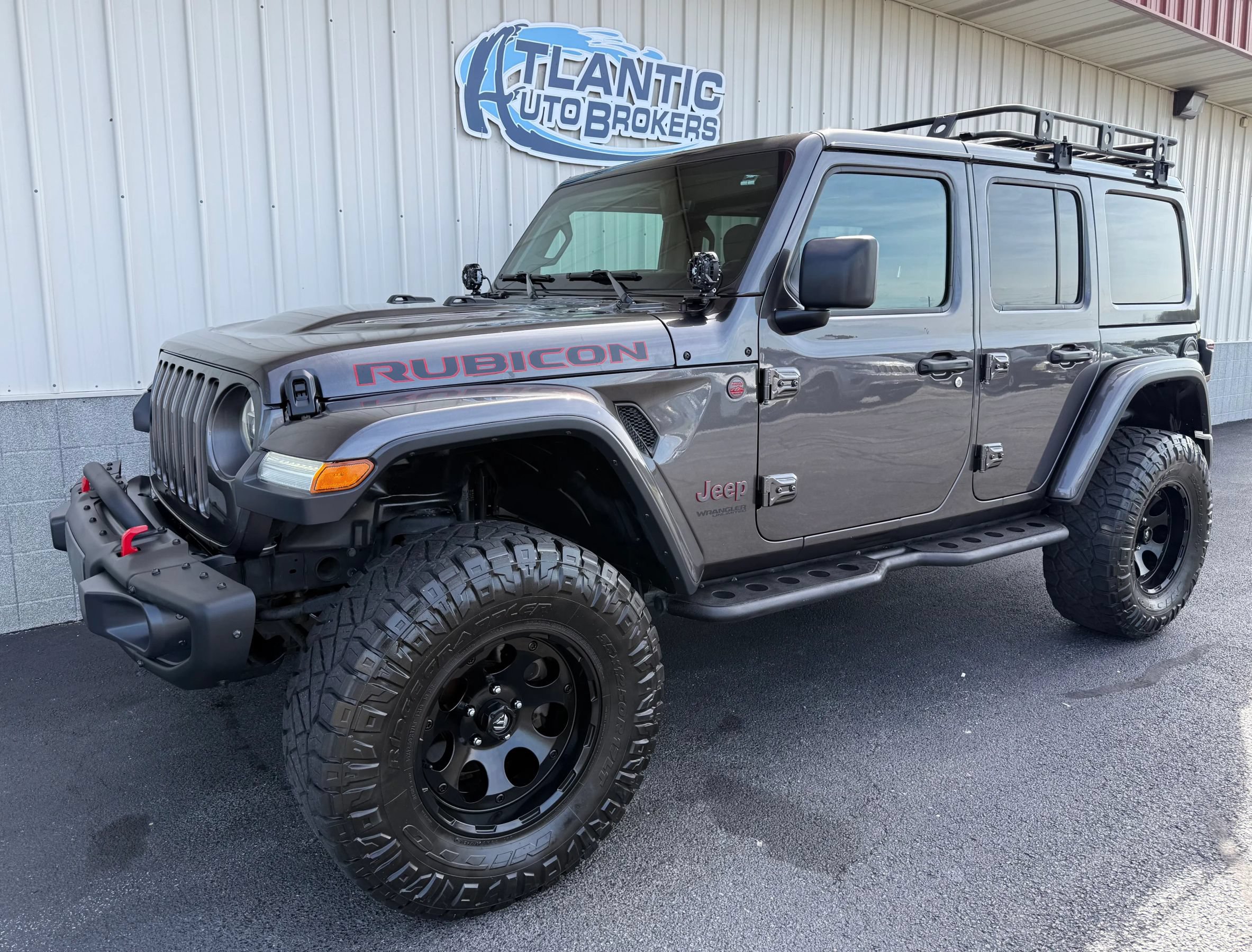 Used 2020 Jeep Wrangler Unlimited Rubicon w/ Dual Top Group AWD/4WD image 1