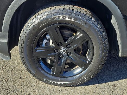 Certified 2023 Honda Ridgeline Black Edition image 9