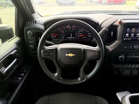 Certified 2020 Chevrolet Silverado 2500 Custom w/ Custom Value Package image 14