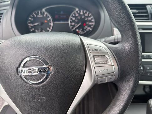 Used 2018 Nissan Altima 2.5 S w/ S Convenience Package FWD image 18