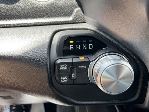 Used 2024 RAM 2500 Laramie w/ Night Edition image 32