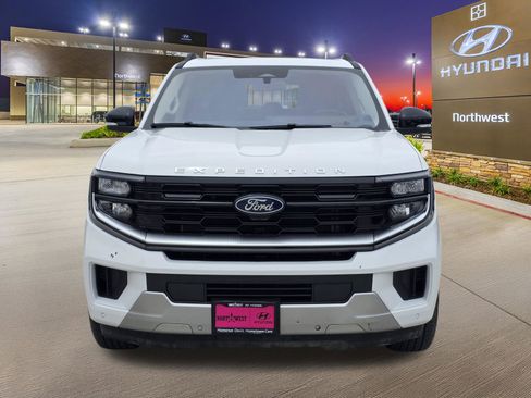 Used 2025 Ford Expedition Max Platinum AWD/4WD image 5