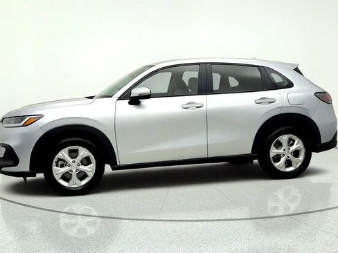 Used 2023 Honda HR-V LX image 8