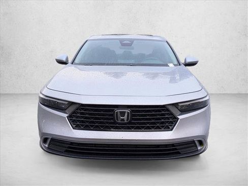 Used 2024 Honda Accord EX image 2