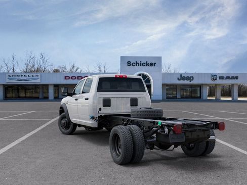 New 2026 RAM 4500 Tradesman AWD/4WD image 3