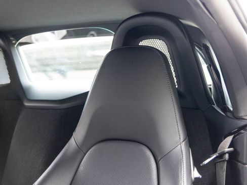 Certified 2024 Porsche 718 Boxster S RWD image 39