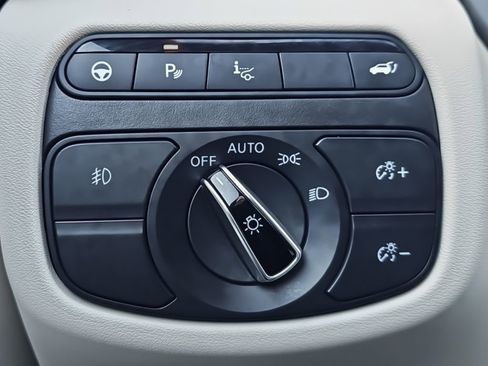 Used 2022 INFINITI QX50 Autograph image 28