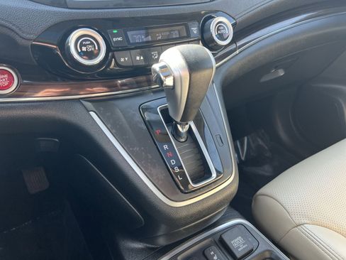Used 2016 Honda CR-V Touring image 21