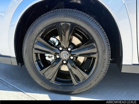 New 2026 Lexus UX 300h AWD image 10