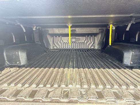 Used 2021 Chevrolet Silverado 1500 Custom image 10