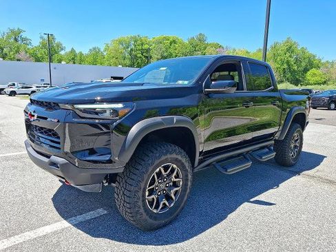 New 2026 Chevrolet Colorado ZR2 AWD/4WD image 2