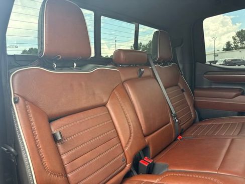 Used 2022 GMC Sierra 1500 Denali Ultimate AWD/4WD image 30