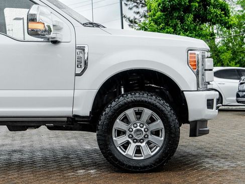 Used 2017 Ford F250 Platinum w/ Platinum Ultimate Package AWD/4WD image 11