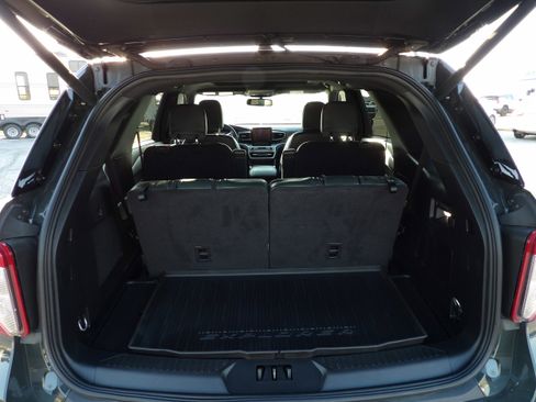 Used 2024 Ford Explorer Timberline w/ Timberline Technology Package image 8