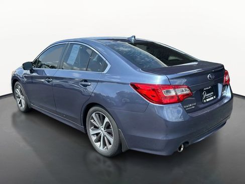 Used 2017 Subaru Legacy 2.5i Limited AWD/4WD image 5