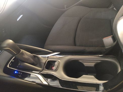 Used 2021 Toyota Corolla SE FWD image 26