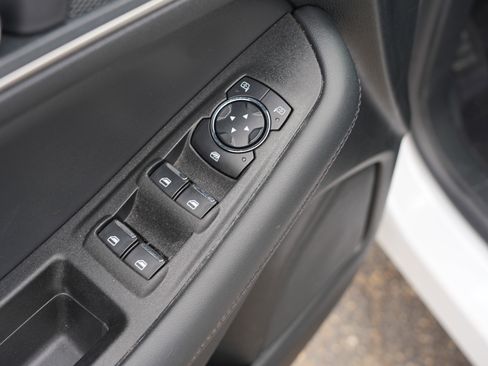 Used 2024 Ford Edge SEL w/ Convenience Package AWD/4WD image 17