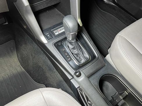 Used 2015 Subaru Forester 2.5i Touring w/ Eyesight & Navigation System AWD/4WD image 36