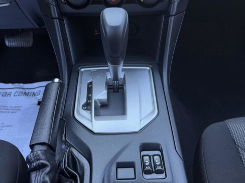 Used 2022 Subaru Impreza 2.0i Premium image 39