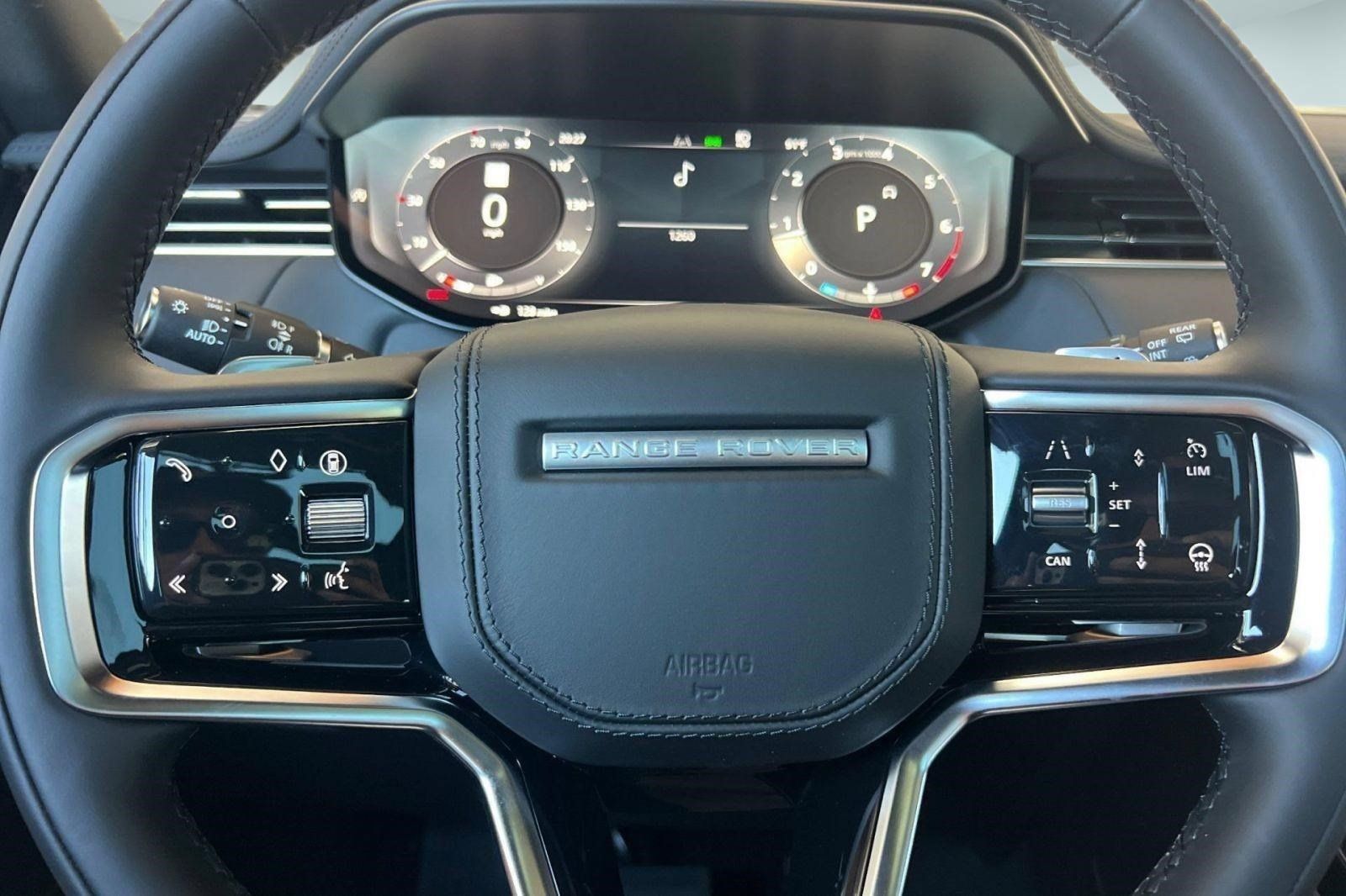 New 2026 Land Rover Range Rover Sport SE AWD/4WD image 30