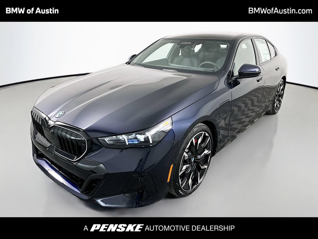 Used 2026 BMW 550e xDrive AWD/4WD image 1