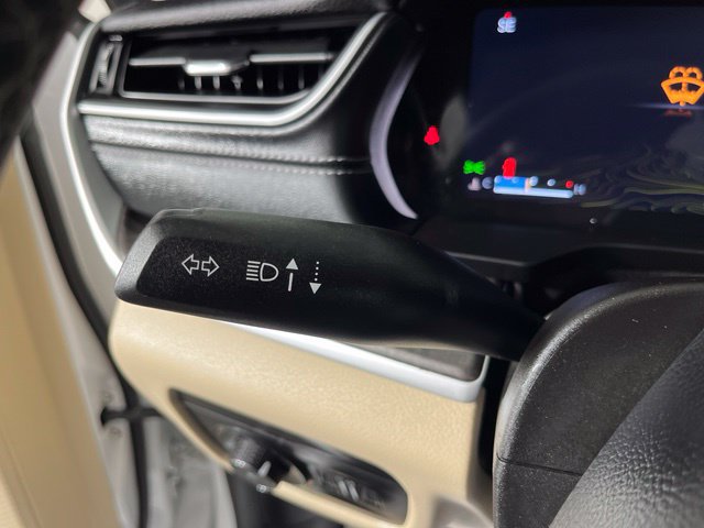 Used 2023 Jeep Grand Cherokee Limited AWD/4WD image 22