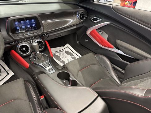 Used 2023 Chevrolet Camaro ZL1 image 37