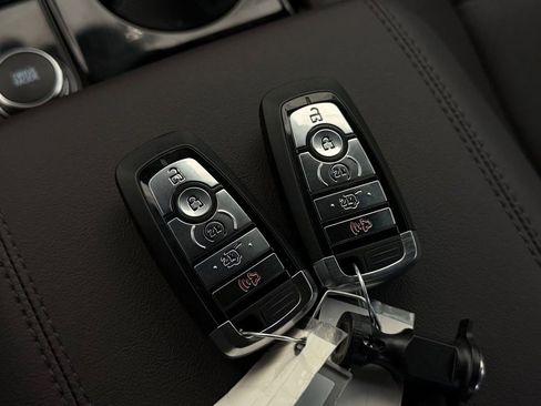 New 2026 Ford Explorer Platinum image 69