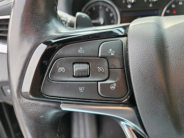 Used 2023 Buick Enclave Essence FWD image 26