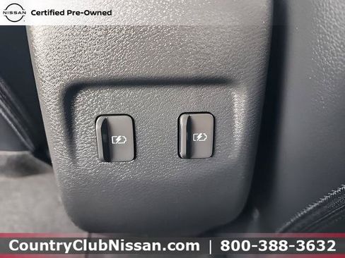Certified 2024 Nissan Kicks SR w/ SR Premium Package FWD image 24