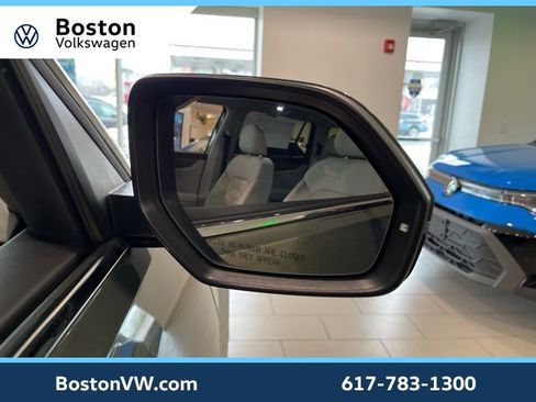 New 2026 Volkswagen Atlas SE image 14