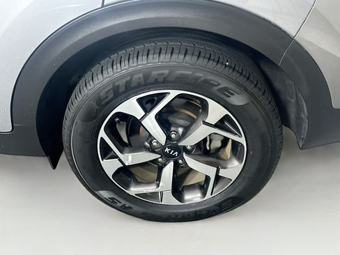 Used 2021 Kia Sportage LX FWD image 11