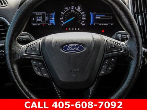 Used 2022 Ford Edge SE AWD/4WD image 23