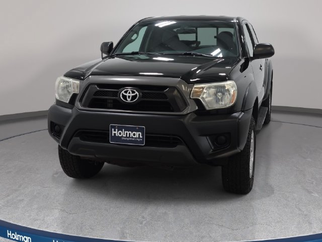 Used 2014 Toyota Tacoma 4x4 Access Cab w/ Convenience Package image 3