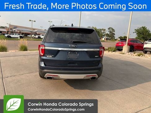 Used 2017 Ford Explorer Platinum AWD/4WD image 6
