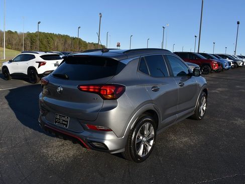 Used 2021 Buick Encore GX Select w/ Sport Touring Package image 4