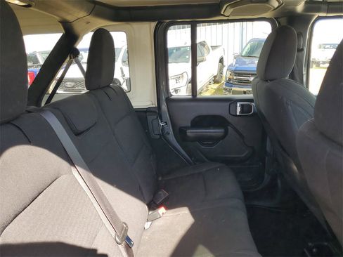 Used 2021 Jeep Wrangler Unlimited Sport image 32