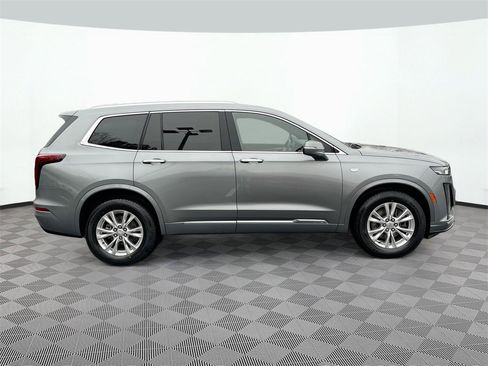 Certified 2024 Cadillac XT6 Luxury w/ LPO, Floor Liner Package image 8