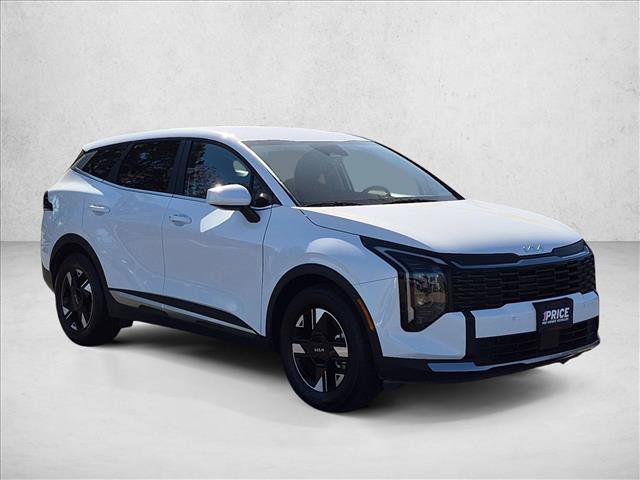 Used 2026 Kia Sportage LX FWD image 3